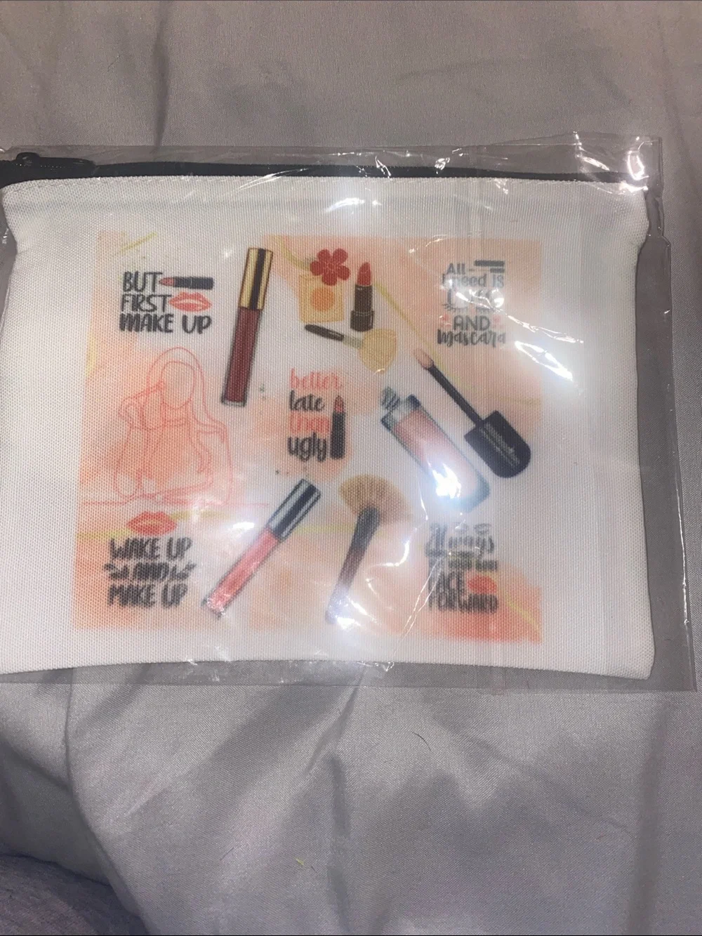 Makeup Canvas Cosmetic Bag – White with Pink Makeup Print